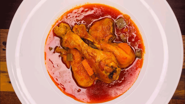 طرز تهیه مرغ زعفرانی با هویج به سبک رستورانی طرز تهیه مرغ زعفرانی با هویج به سبک رستورانی
